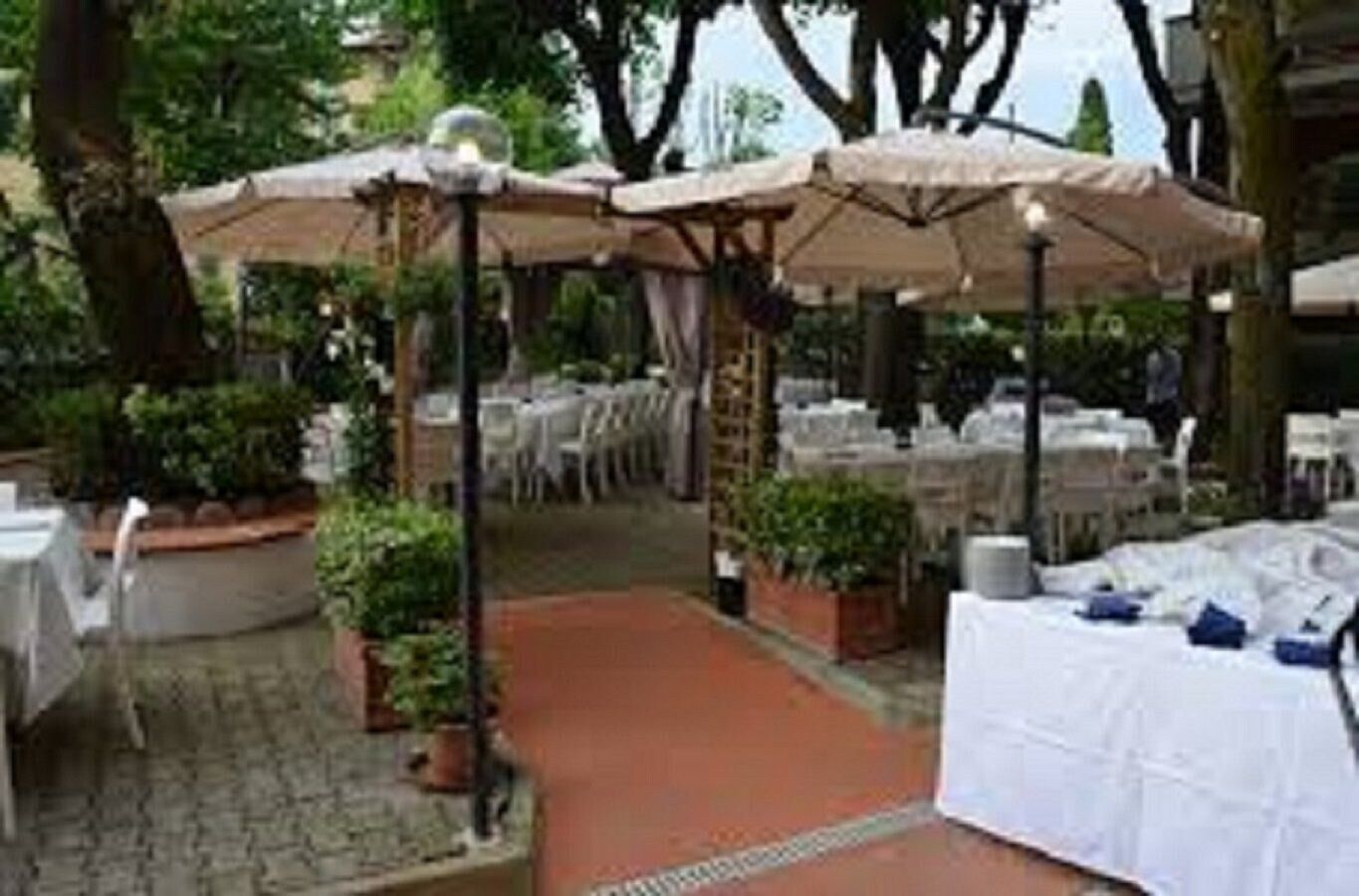 Hotel Casa Rossa Montecatini Terme Buitenkant foto