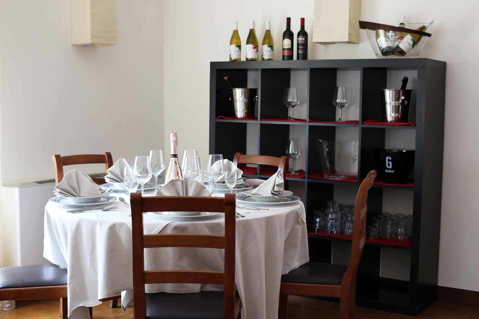 Hotel Casa Rossa Montecatini Terme Buitenkant foto