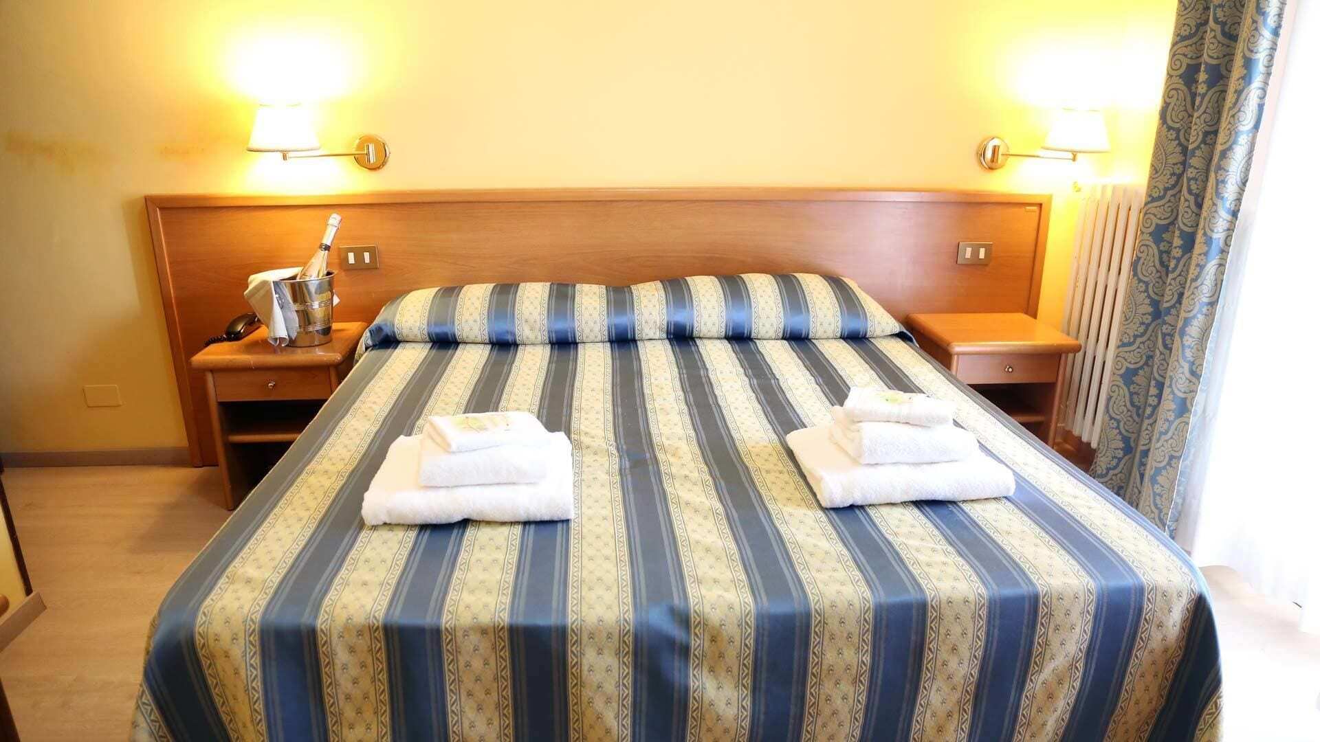 Hotel Casa Rossa Montecatini Terme Buitenkant foto